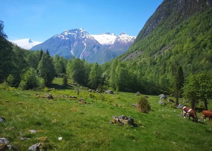 Lodge Ski- And Mountain