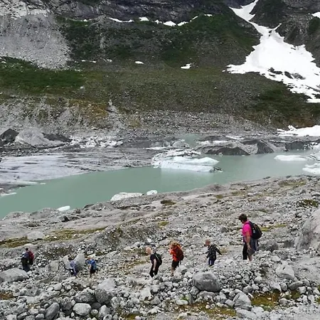 Lodge Ski- And Mountain