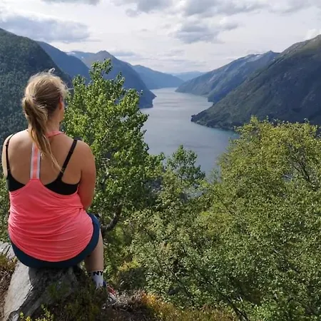 Ski- And Mountain Lodge *