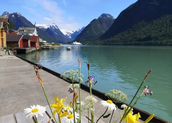 Ski- And Mountain 롯지 송달